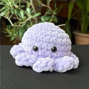Purple octopus crochet plush amigurumi